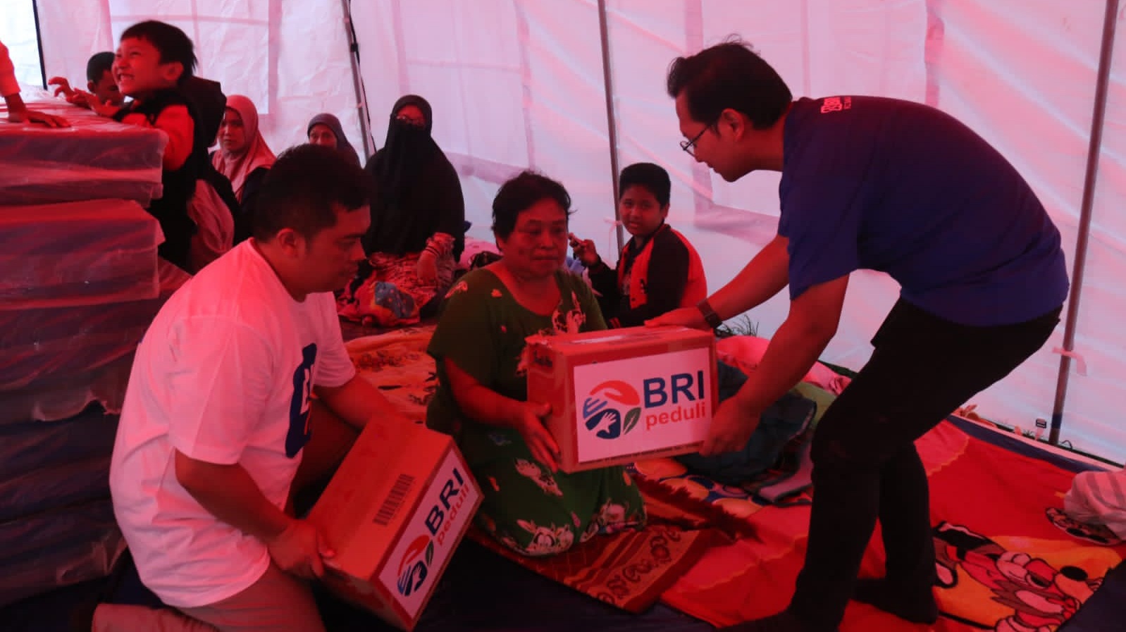 Gerak Cepat Tanggap Bencana Gempa Sumedang, BRI Salurkan Bantuan Bagi Korban Terdampak