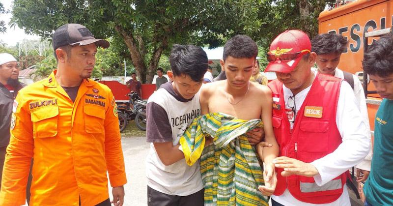Dua Pelajar yang Hilang di Puncak Padang Kuku Buton Diantar Tukang Kebun ke Pos SAR