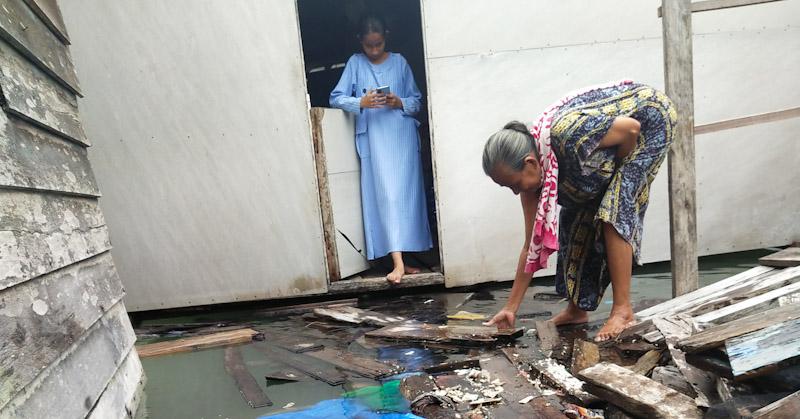 Air Laut Pasang Lebih Tinggi dari Biasanya, BMKG Imbau Warga Pesisir Sultra Waspada Banjir Rob 1 Air Laut Pasang Lebih Tinggi dari Biasanya, BMKG Imbau Warga Pesisir Sultra Waspada Banjir Rob