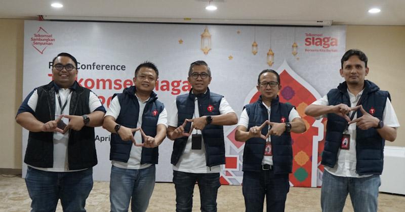 Telkomsel Area Pamasuka Ajak Pelanggan Raih Keberkahan Ramadan dan Idulfitri 1445 H 1 Telkomsel Area Pamasuka Ajak Pelanggan Raih Keberkahan Ramadan dan Idulfitri 1445 H