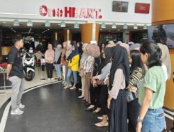 Mahasiswa Antusias Ikuti Tour Showroom Astra Motor Sulawesi Selatan