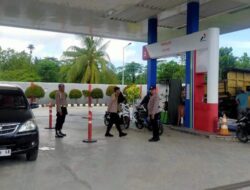 Pastikan Stok BBM Aman Jelang Idulfitri, Polsek Tiworo Tengah Pantau SPBU di Muna Barat