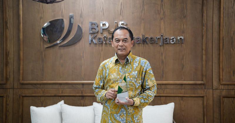 Tingkatkan Efektivitas Penggunaan Biaya Operasional, BPJS Ketenagakerjaan Terima Penghargaan Grab 1 Tingkatkan Efektivitas Penggunaan Biaya Operasional, BPJS Ketenagakerjaan Terima Penghargaan Grab
