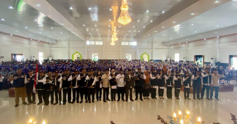 2.114 Jemaah Calon Haji Sultra Resmi Dilepas