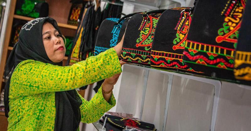 Wanita Tangguh Ini Bisa Jadi Pengusaha Sukses Berkat Holding Ultra Mikro BRI 1 Wanita Tangguh Ini Bisa Jadi Pengusaha Sukses Berkat Holding Ultra Mikro BRI