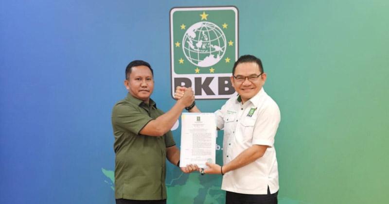 Pilkada Muna Barat, La Ode Darwin Resmi Kantongi Rekomendasi dari PKB 1 Pilkada Muna Barat, La Ode Darwin Resmi Kantongi Rekomendasi dari PKB