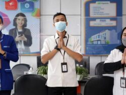 Cerita Neneng, Penjual Kue dan Baju di Pasar Rebo Kini Bisa Menopang Perekonomian Keluarga Berkat Holding Ultra Mikro BRI