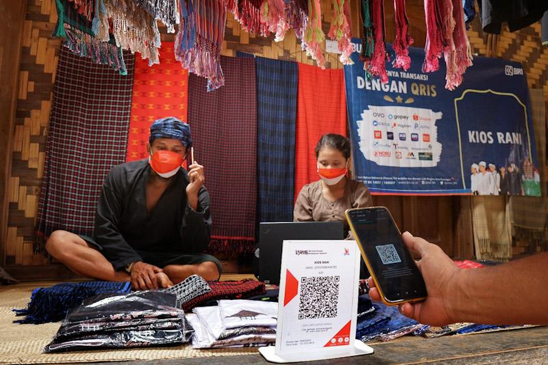 Waspada Penipuan Berkedok QRIS Palsu, BRI Imbau Masyarakat Jaga Keamanan Transaksi Lewat BRIMerchant 1 Waspada Penipuan Berkedok QRIS Palsu, BRI Imbau Masyarakat Jaga Keamanan Transaksi Lewat BRIMerchant