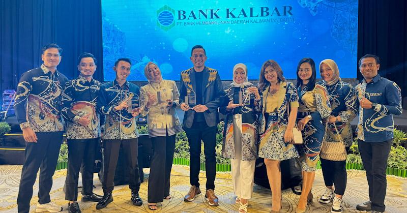 Pemprov Sultra Sukses Bina BPR Bahteramas hingga Boyong Tiga Award Infobank dan Asianpost 2024 3 Pemprov Sultra Sukses Bina BPR Bahteramas hingga Boyong Tiga Award Infobank dan Asianpost 2024