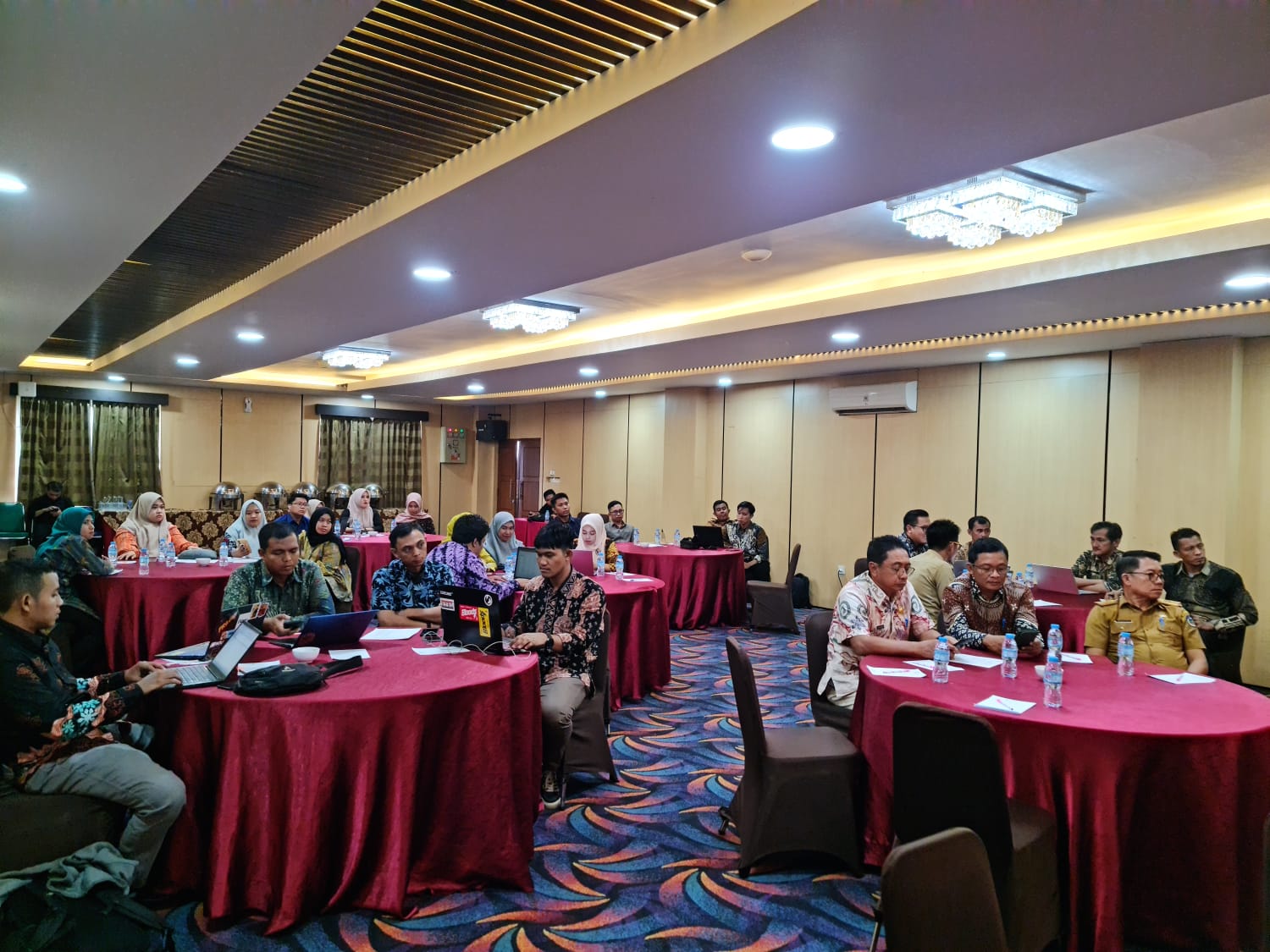 Buka Rapat Teknis, Sekda Koltim Harap Kinerja dan Pelaksanaan Birokrasi Meningkat