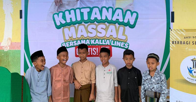 Kalla Translog Gelar Khitanan Massal dan Beri Bantuan Pembangunan Pondok Pesantren di Konawe Utara