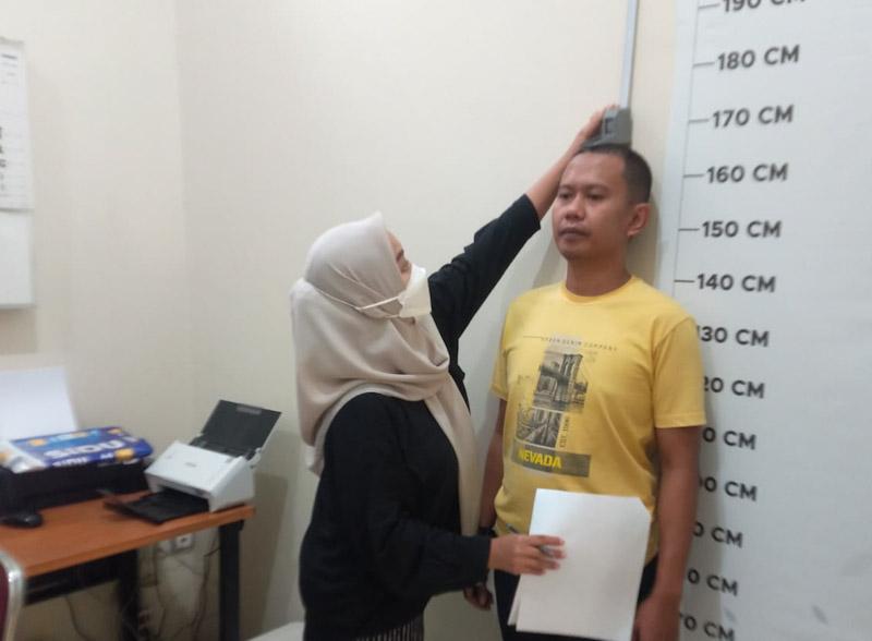 Perkuat SDM, BPR Bahteramas Konsel Cek Kesehatan Karyawan di Maxima Kendari