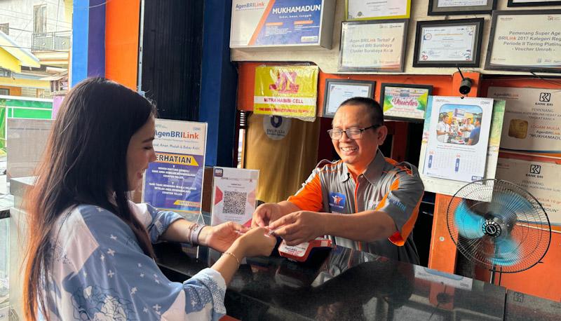 Ini Cara Unik AgenBRILink di Gresik Jawa Timur Jaga Pelanggan Tetap Setia