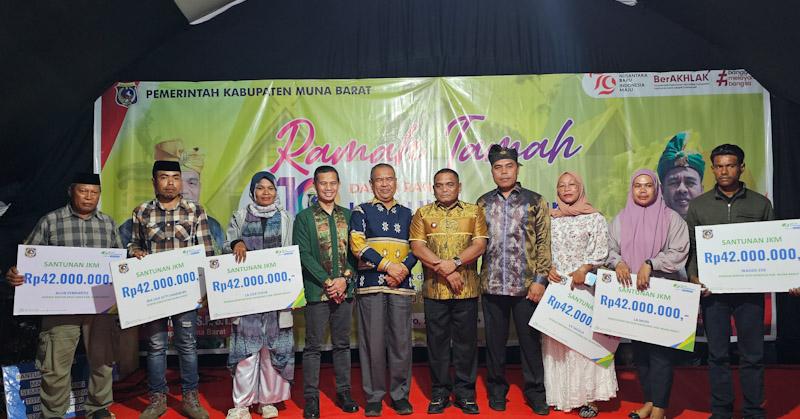 Enam Ahli Waris Pekerja Rentan di Mubar Terima Santunan BPJamsostek