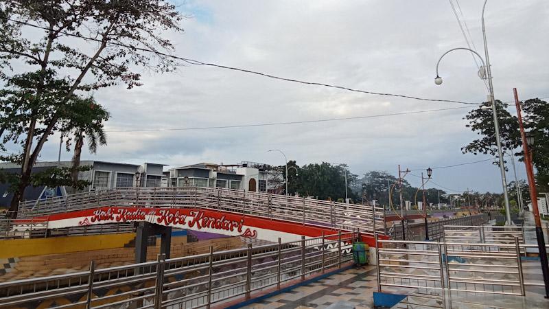 Dimulai dari Kali Kadia, Pemkot Kendari Sediakan Akses Internet Gratis di Ruang Publik 3 Dimulai dari Kali Kadia, Pemkot Kendari Sediakan Akses Internet Gratis di Ruang Publik