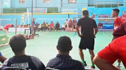 UHO Gelar Kejuaraan Bulu Tangkis Rektor UHO Cup II dalam Rangka Dies Natalis ke-43 3 UHO Gelar Kejuaraan Bulu Tangkis Rektor UHO Cup II dalam Rangka Dies Natalis ke-43