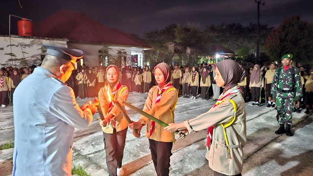 Upacara Taptu dan Pawai Obor di Tiworo Selatan Semarakkan Peringatan Hari Kemerdekaan RI 1 Upacara Taptu dan Pawai Obor di Tiworo Selatan Semarakkan Peringatan Hari Kemerdekaan RI