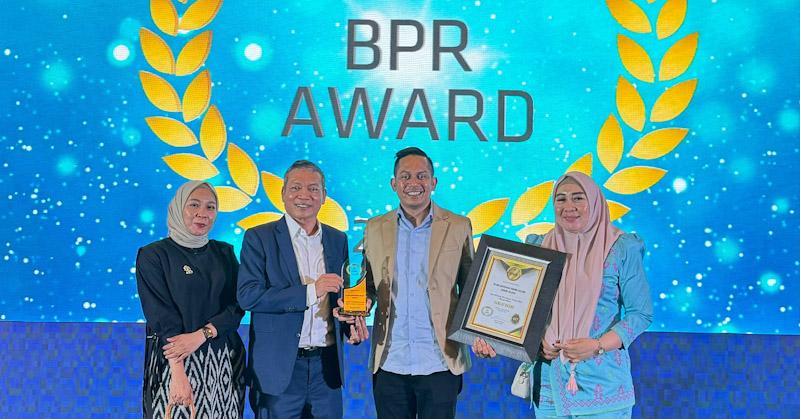 BPR Bahteramas Konawe Raih Peringkat Satu Infobank Award 2024 Kategori Aset 100 hingga 250 Miliar Rupiah