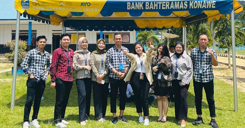 BPR Bahteramas Konawe Sukseskan Gerakan Nasional Cerdas Keuangan di SMPN 1 Abuki yang Diluncurkan OJK 3 BPR Bahteramas Konawe Sukseskan Gerakan Nasional Cerdas Keuangan di SMPN 1 Abuki yang Diluncurkan OJK