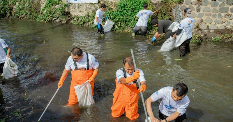 BRI Peduli Jaga Sungai Jaga Kehidupan, Edukasi Masyarakat Jaga Kebersihan Sungai dan Hijaukan Lingkungan Sekitar
