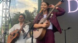 SMAN 1 Kendari Gelar Festival Musik untuk Rayakan HUT ke-62, Hadirkan Penyanyi Dere 15 SMAN 1 Kendari Gelar Festival Musik untuk Rayakan HUT ke-62, Hadirkan Penyanyi Dere