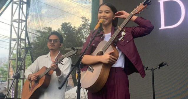 SMAN 1 Kendari Gelar Festival Musik untuk Rayakan HUT ke-62, Hadirkan Penyanyi Dere