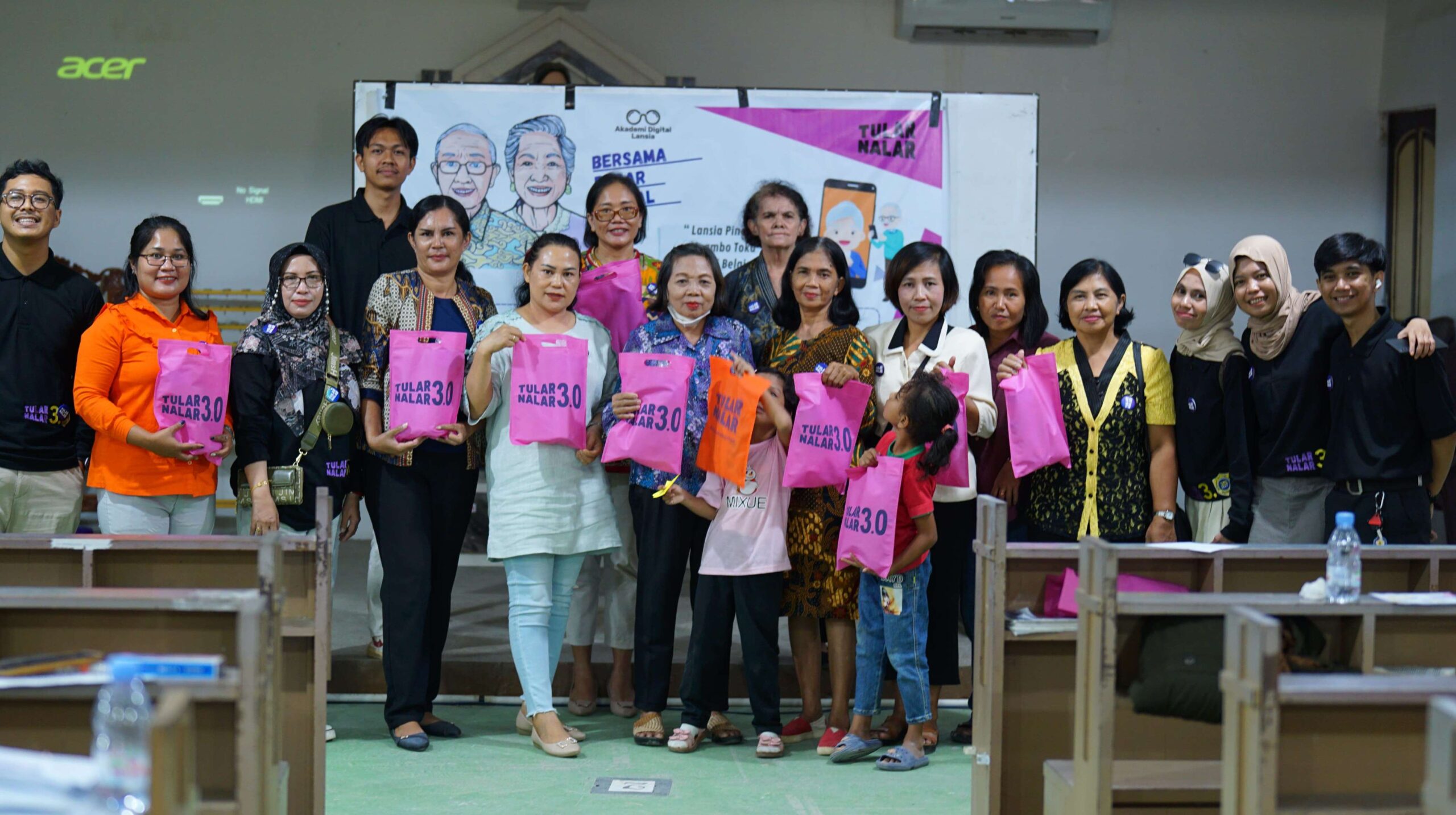 Mafindo Kendari Gelar Program Tular Nalar bagi Lansia 1 Mafindo Kendari Gelar Program Tular Nalar bagi Lansia