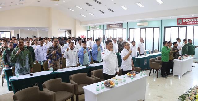 DPP PKB Serahkan SK B1-KWK kepada 9 Paslon Kepala Daerah di Sultra