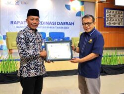 Kanwil Kemenag Sultra Borong Tiga Penghargaan Laporan Keuangan