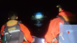 Tim SAR Berhasil Evakuasi Nelayan yang Alami Mati Mesin di Pulau Buaya Kolaka