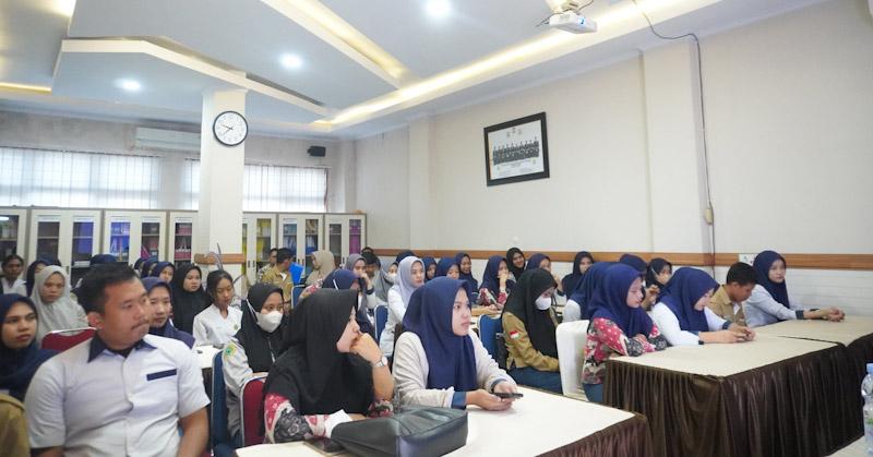 Prodi S-1 Kesmas UMW Kendari Perkuat Kapasitas Mahasiswa Lewat Pelatihan Editing Video Promosi Kesehatan 1 Prodi S-1 Kesmas UMW Kendari Perkuat Kapasitas Mahasiswa Lewat Pelatihan Editing Video Promosi Kesehatan