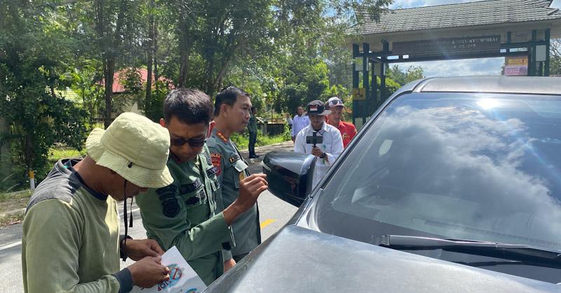 Balai TNRAW Kampanyekan Aksi Bersih di Kawasan Zona Khusus 1 Balai TNRAW Kampanyekan Aksi Bersih di Kawasan Zona Khusus