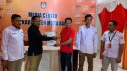 KPU Serahkan Hasil Tes Kesehatan Bapaslon Pilkada Mubar 12 KPU Serahkan Hasil Tes Kesehatan Bapaslon Pilkada Mubar