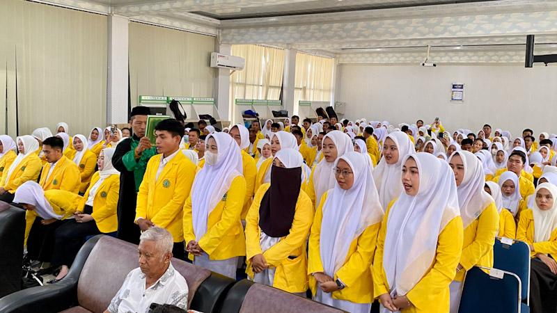 Fakultas Ilmu-Ilmu Kesehatan UMW Kendari Yudisium 207 Mahasiswanya 3 Fakultas Ilmu-Ilmu Kesehatan UMW Kendari Yudisium 207 Mahasiswanya