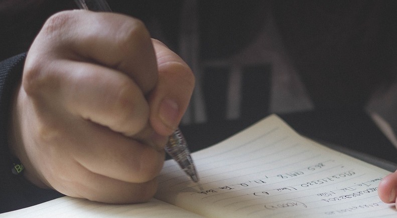 Guru Seni di Kendari Mencabuli 11 Murid SD, Ini Hasil Interogasi Polisi 1 Guru Seni di Kendari Mencabuli 11 Murid SD, Ini Hasil Interogasi Polisi