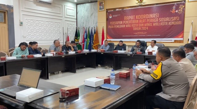 Pemasangan APK 21 Oktober 2024, Paslon Wali Kota Diberi Waktu Dua Hari Tertibkan APS 1 Pemasangan APK 21 Oktober 2024, Paslon Wali Kota Diberi Waktu Dua Hari Tertibkan APS