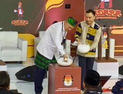 Awalnya Buat Lelucon dengan Bola Undian, Cawagub Sjafei Jawab Tegas Pertanyaan Panelis