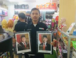 Foto Prabowo-Gibran Laris Terjual pada Hari Pelantikan