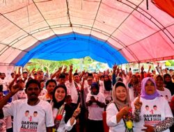 Darwin-Ali Basa Janji Kembalikan Lahan Masyarakat Lakanaha yang Dikuasai Perusahaan Tebu