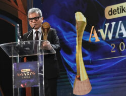 Direktur Utama BRI Sunarso Dinobatkan sebagai CEO of The Year, BRI Raih 2 Penghargaan Bergengsi pada detikcom Awards 2024