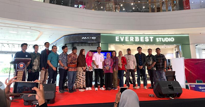 Engineering Expo Fakultas Teknik UHO 2024 Tampilkan Inovasi Mahasiswa dan Dosen