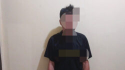 Pria Mabuk Sambil Bawa Parang di Kendari Diamankan Polisi 14 Pria Mabuk Sambil Bawa Parang di Kendari Diamankan Polisi