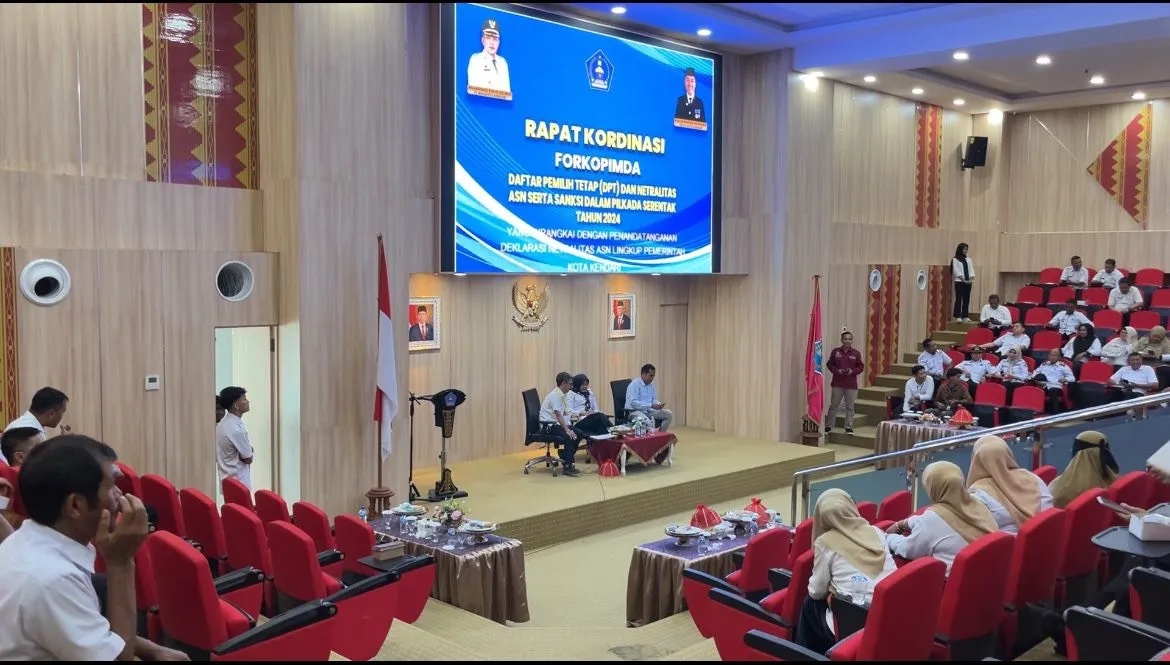 Bawaslu Kendari Ingatkan ASN Tak Sukai Postingan Calon Kepala Daerah di Media Sosial