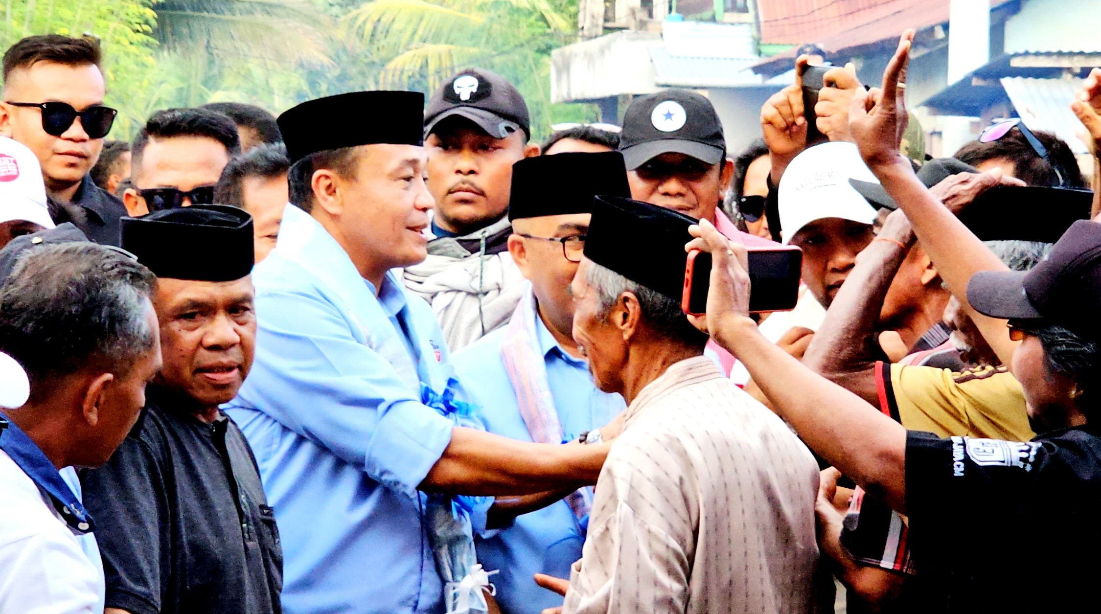 Masyarakat Sumpuo Antusias Dukung Rajiun-Purnama di Pilkada Muna 2024 1 Masyarakat Sumpuo Antusias Dukung Rajiun-Purnama di Pilkada Muna 2024