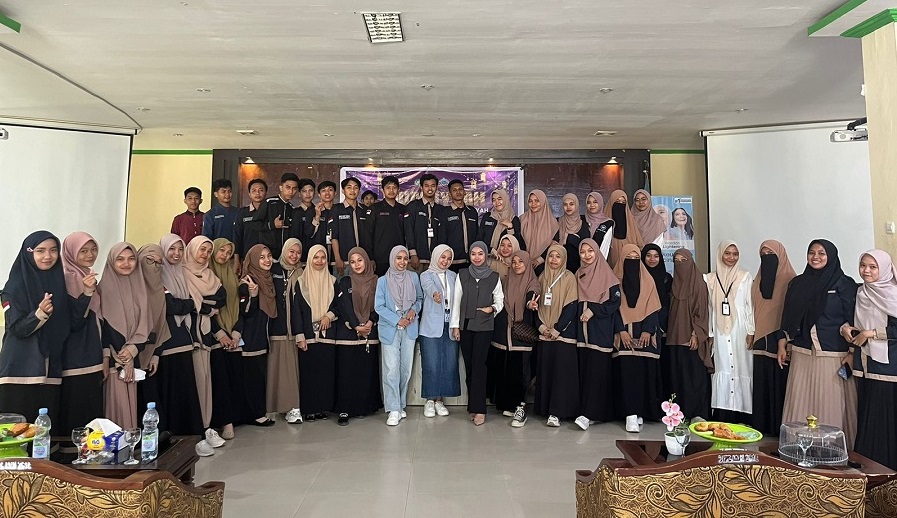 Wardah Dukung Kegiatan Mahasiswa IAIN Kendari dengan Menjadi Sponsor Al-Musabaqah Al-Lughawiyyah 1 Wardah Dukung Kegiatan Mahasiswa IAIN Kendari dengan Menjadi Sponsor Al-Musabaqah Al-Lughawiyyah