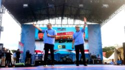 Hiburan Meriah dan Dukungan Besar Warnai Kampanye Akbar AJP-Asli di Kendari 7 Hiburan Meriah dan Dukungan Besar Warnai Kampanye Akbar AJP-Asli di Kendari
