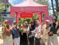 Emina Hadir di Pentas Laskar Sastra FKIP UHO: Edukasi Makeup untuk Mahasiswa