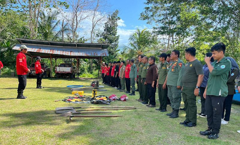 Balai TNRAW dan PPI Wilayah Sulawesi Perkuat Brigdalkarhut Hadapi Kebakaran Hutan