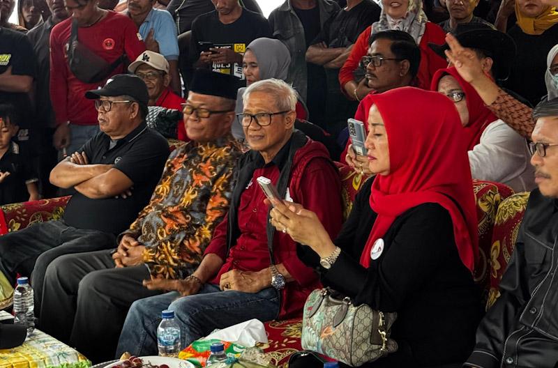 Program Sultra Cerdas LA-IDA: Pendidikan Gratis untuk Warga Kolaka Timur