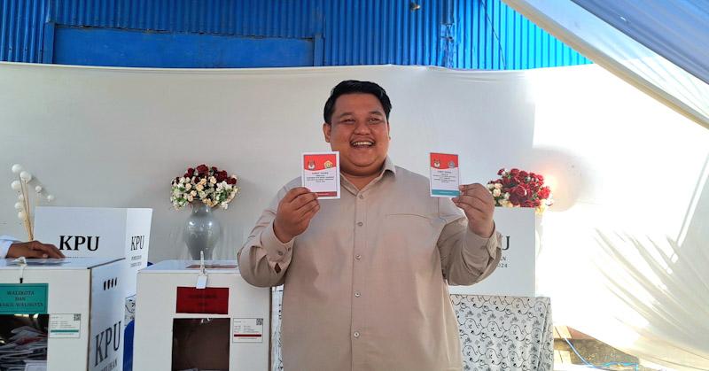 Yudhianto Optimis Menang 99 Persen Pilwali Kendari Usai Coblosan di TPS 11 Wua-wua 1 Yudhianto Optimis Menang 99 Persen Pilwali Kendari Usai Coblosan di TPS 11 Wua-wua